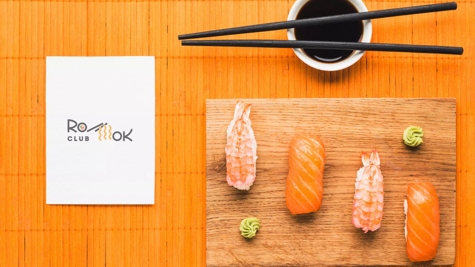 Создание логотипа суши-бара «Roll Wok Club» в Кудымкаре